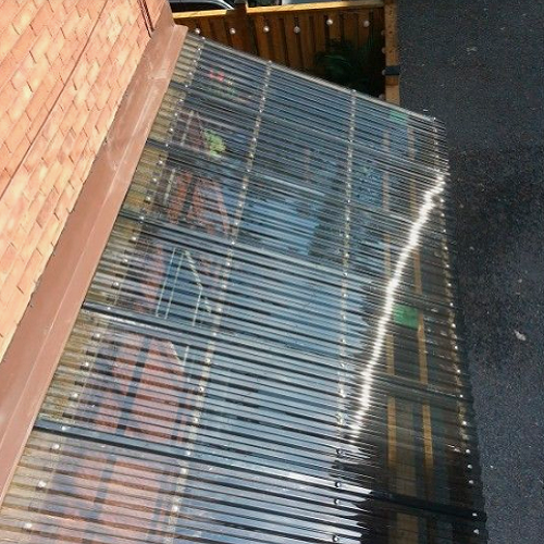 اجرای نورگیر حیاط خلوت